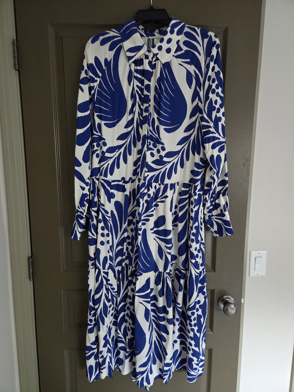H&M White and Bold Blue Botanical Long-Sleeve Tiered Midi Dress